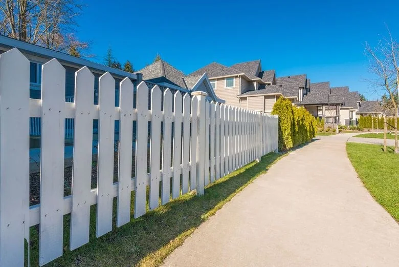 Fence installed by Capital Fence